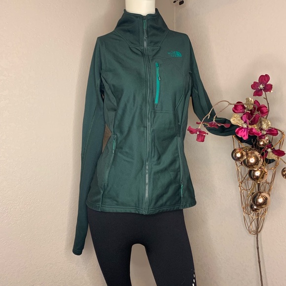 hunter green north face jacket
